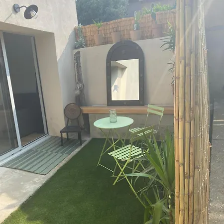 Casa Boheme Apartment *